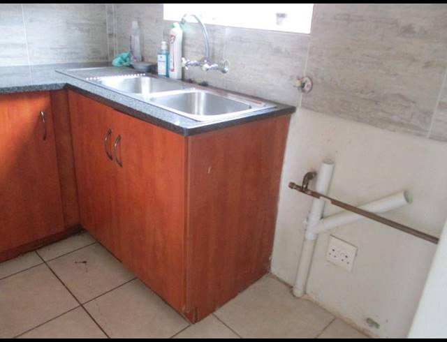 2 BEDROOM TOWNHOUSE FOR SALE IN MONTANA